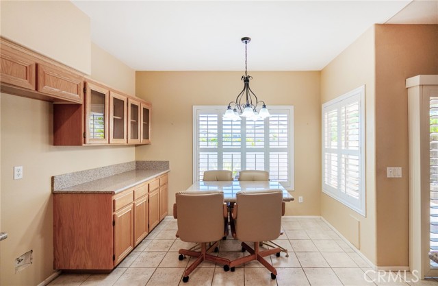 819 Camino De Plata, San Jacinto CA: https://media.crmls.org/medias/99cedd78-e7c5-40e1-a684-99a14b8de248.jpg