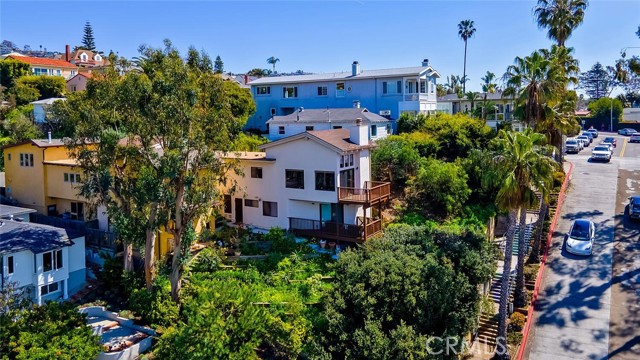 Detail Gallery Image 35 of 43 For 421 Loma Terrace, Laguna Beach,  CA 92651 - 3 Beds | 2/1 Baths
