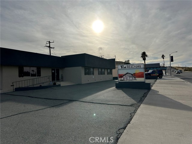 73421 29 Palms Highway, Twentynine Palms, California 92277, ,Commercial Lease,For Rent,73421 29 Palms Highway,CRJT25044836