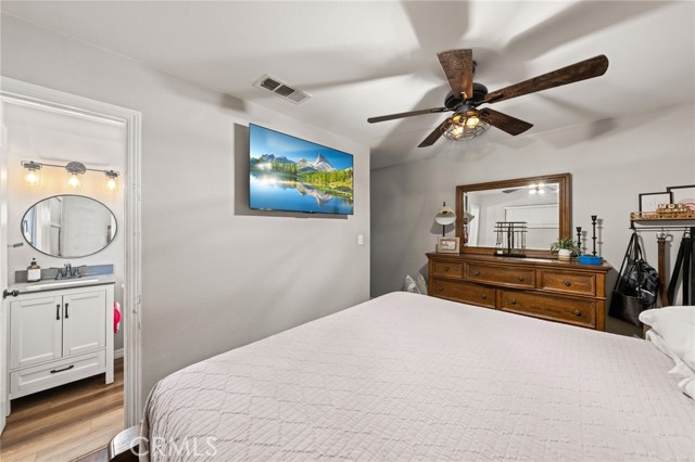 Detail Gallery Image 23 of 35 For 3087 Laurel Dr, Jurupa Valley,  CA 92509 - 4 Beds | 2 Baths