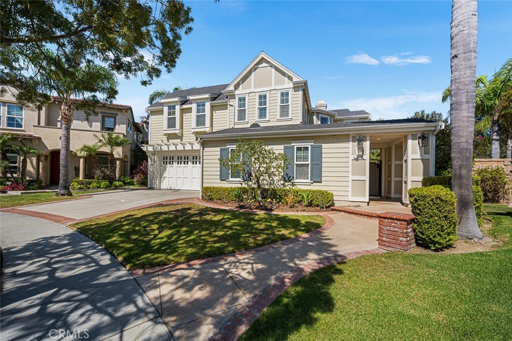 978 Heron Circle