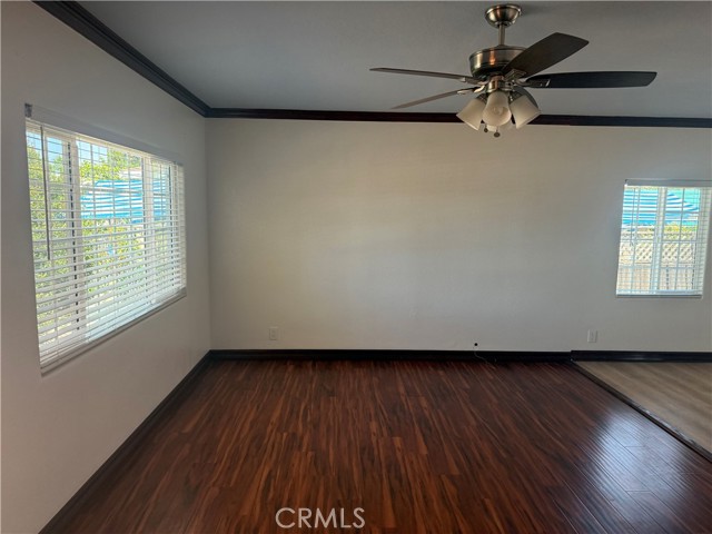 Detail Gallery Image 4 of 31 For 1524 Torrance Blvd, Torrance,  CA 90501 - 3 Beds | 2 Baths