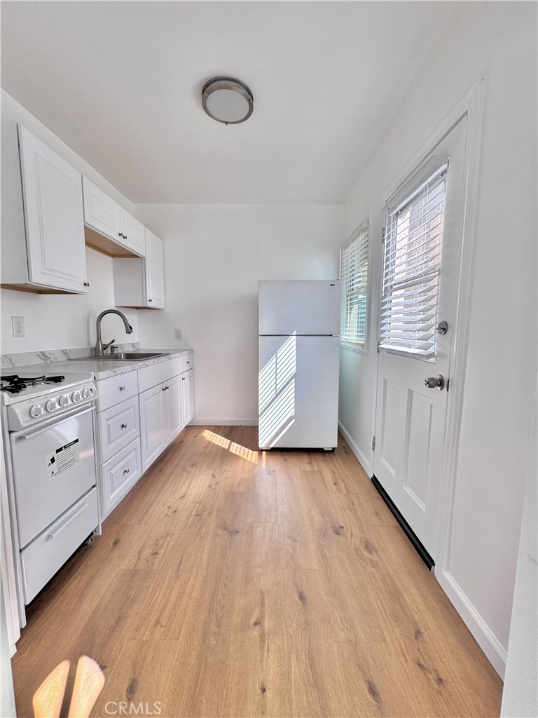 1912 Hermosa Avenue