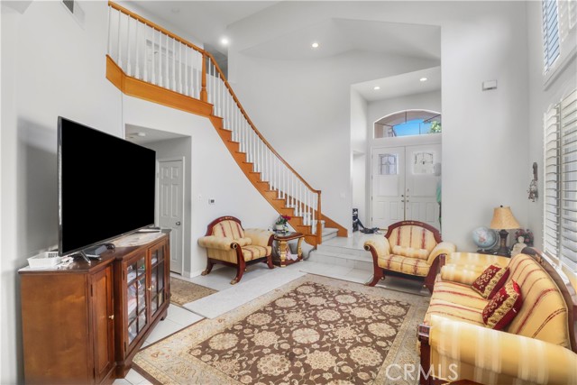 18747 West Place, Artesia CA: https://media.crmls.org/medias/99d274be-35eb-4aab-b5cf-9b7e7882538e.jpg