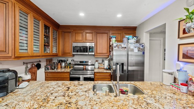 505 Orange Blossom, Irvine CA: https://media.crmls.org/medias/99d46108-7ed9-4a17-aa22-2096a123e8b7.jpg
