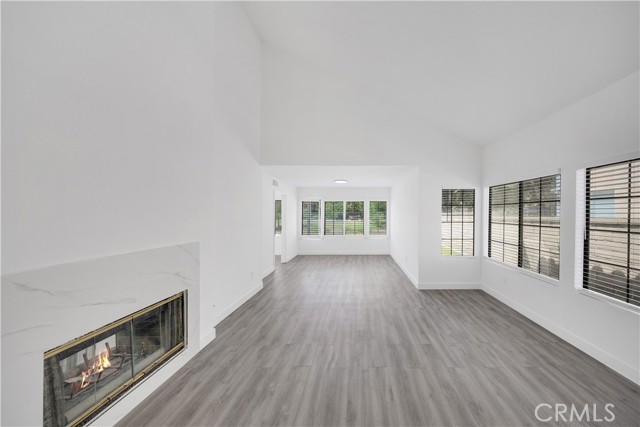 6289 Sunny Meadow Lane, Chino Hills CA: https://media.crmls.org/medias/99d4b9e2-8e21-49b7-8669-b984d8aecdfc.jpg