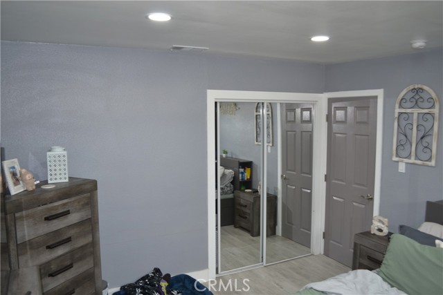 11068 Penrose, Sun Valley CA: https://media.crmls.org/medias/99d5e74d-abff-46c2-8c80-e90dfdbe29d5.jpg
