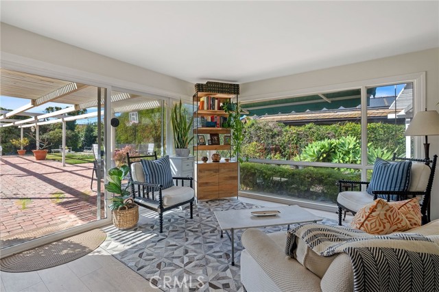 Detail Gallery Image 9 of 68 For 4601 Hampden Rd, Corona Del Mar,  CA 92625 - 3 Beds | 2 Baths