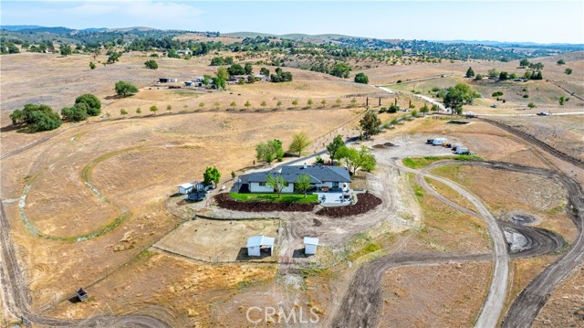 3150 Bluegrass Place, Creston CA: https://media.crmls.org/medias/99d6ffe0-d7ce-406d-992a-5805d6e565f6.jpg