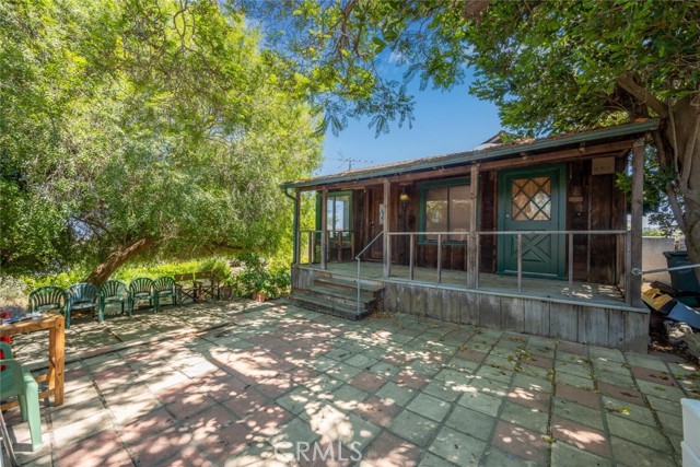 348 S Hamilton Avenue, San Pedro CA: https://media.crmls.org/medias/99d8260b-3aee-4cf9-affa-d5de0784bf48.jpg