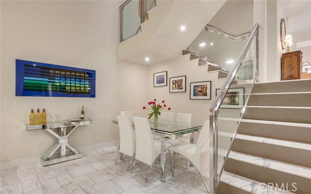 1 Tiburon Court, Manhattan Beach, California 90266, 3 Bedrooms Bedrooms, ,Residential,Sold,Tiburon,SB17005932