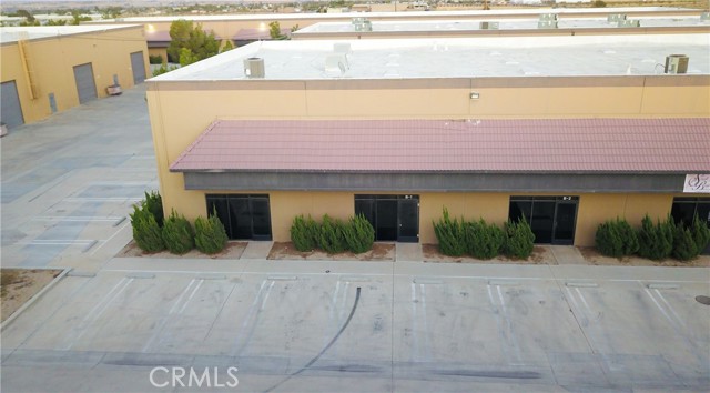 17229 Lemon Street, Hesperia, California 92345, ,Commercial Lease,For Rent,17229 Lemon Street,CRHD24210671