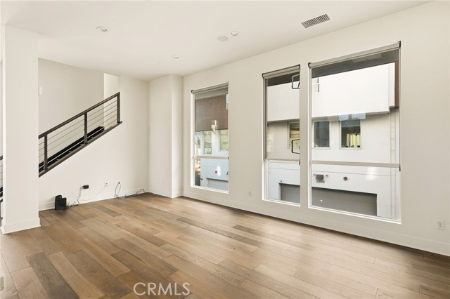 Detail Gallery Image 9 of 25 For 2201 Tom Mix, Silver Lake Los Angeles,  CA 90026 - 2 Beds | 2/1 Baths