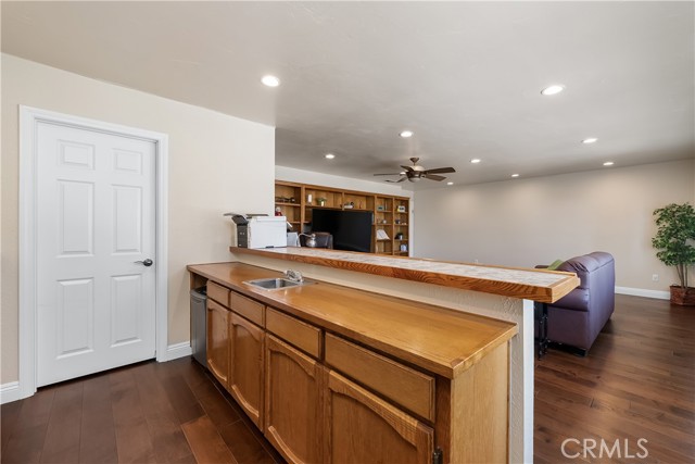 10154 Whispering Forest Drive, Rancho Cucamonga CA: https://media.crmls.org/medias/99dac19c-f049-404a-b0ad-57fd18fed0db.jpg