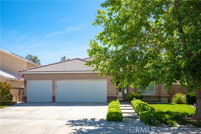 Detail Gallery Image 1 of 29 For 44144 Coral Dr, Lancaster,  CA 93536 - 4 Beds | 2 Baths