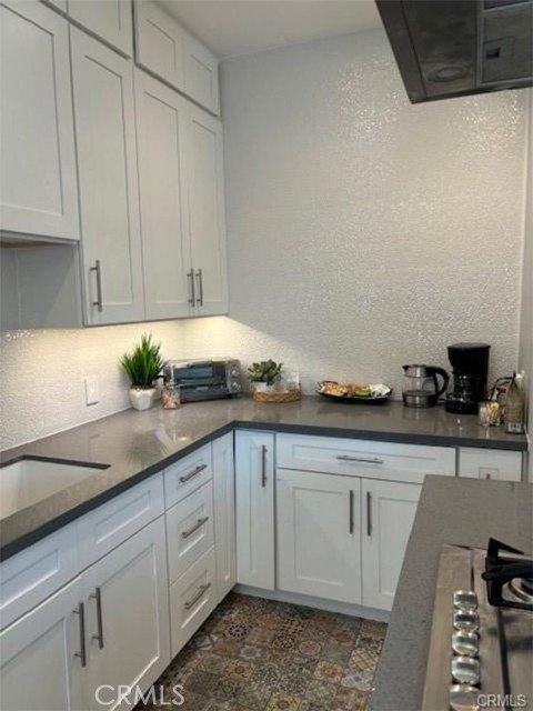 Detail Gallery Image 6 of 8 For 325 W 3rd Street, Long Beach,  CA 90802 - 0 Beds | 1 Baths