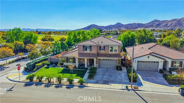 Detail Gallery Image 2 of 62 For 28079 Millstream Ct, Menifee,  CA 92585 - 4 Beds | 3 Baths