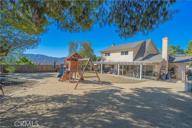 Detail Gallery Image 53 of 61 For 28816 Kenroy Ave, Canyon Country,  CA 91387 - 5 Beds | 3 Baths