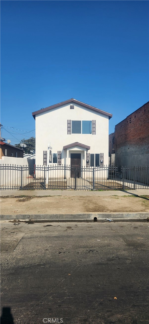 1407 W 59th Place, Los Angeles, CA 