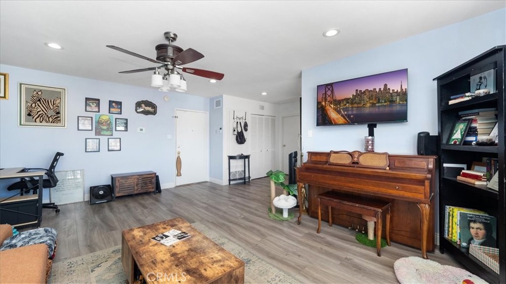 99ddc574 20c7 4240 86a5 43aaa856a584