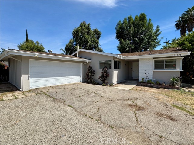 Detail Gallery Image 1 of 1 For 23026 Dolorosa St, Woodland Hills,  CA 91367 - 3 Beds | 2 Baths