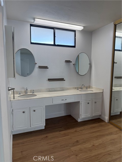 Detail Gallery Image 9 of 9 For 575 Esplanade #303,  Redondo Beach,  CA 90277 - 2 Beds | 2 Baths