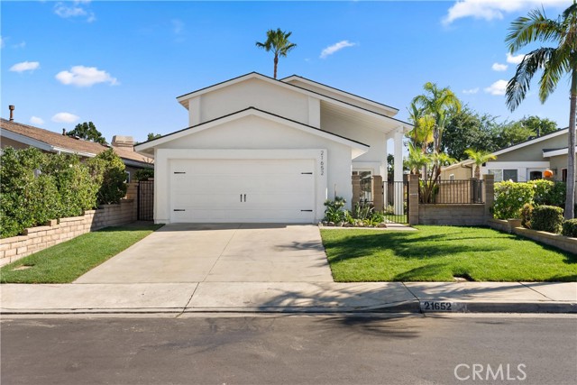 Detail Gallery Image 1 of 35 For 21652 Abedul, Mission Viejo,  CA 92691 - 4 Beds | 3 Baths