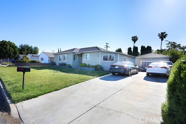 Detail Gallery Image 2 of 29 For 885 N Millard Ave, Rialto,  CA 92376 - 3 Beds | 1/1 Baths