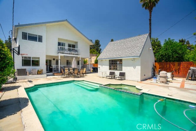 732 Cordova Avenue, Glendale CA: https://media.crmls.org/medias/99e23152-6859-4964-8d37-03e4812f6e9f.jpg