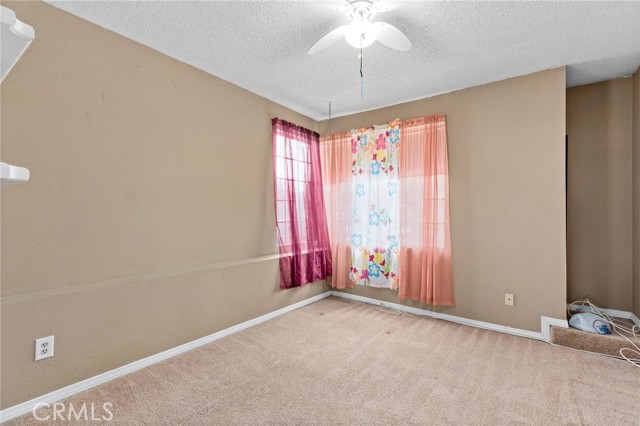 Detail Gallery Image 21 of 32 For 25639 Palm Shadows Dr, Moreno Valley,  CA 92557 - 4 Beds | 2/1 Baths
