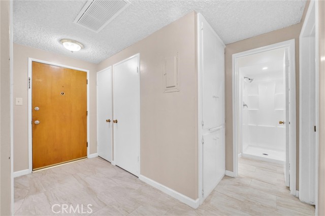 Detail Gallery Image 8 of 30 For 12035 Beverly Bld 1a,  Whittier,  CA 90601 - 1 Beds | 1 Baths