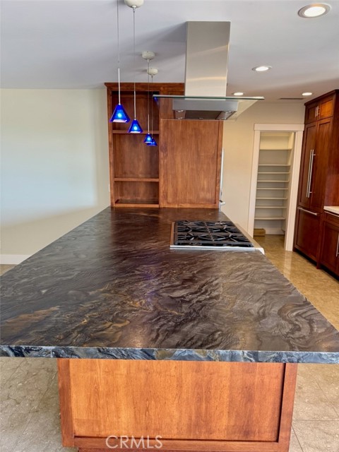 2745 Temple Hills Drive, Laguna Beach CA: https://media.crmls.org/medias/99e33201-dfa6-491e-a927-e2bf111b83db.jpg