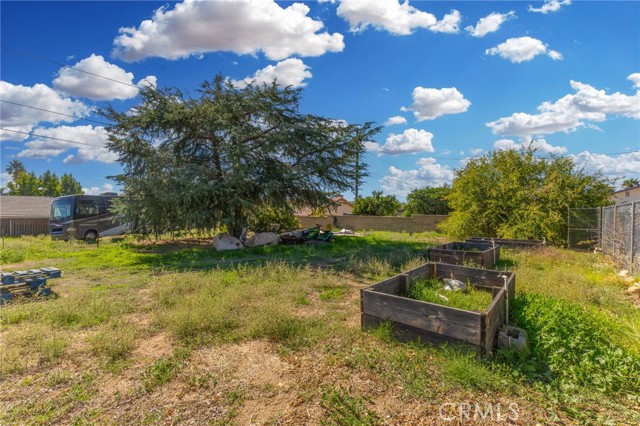 Detail Gallery Image 44 of 74 For 27953 Atlantic, Highland,  CA 92346 - 2 Beds | 1 Baths