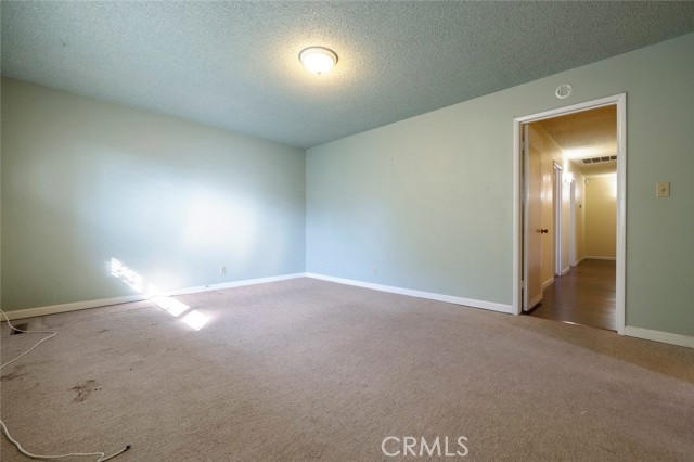 Detail Gallery Image 28 of 41 For 6647 N Anna St, Fresno,  CA 93710 - 3 Beds | 2 Baths