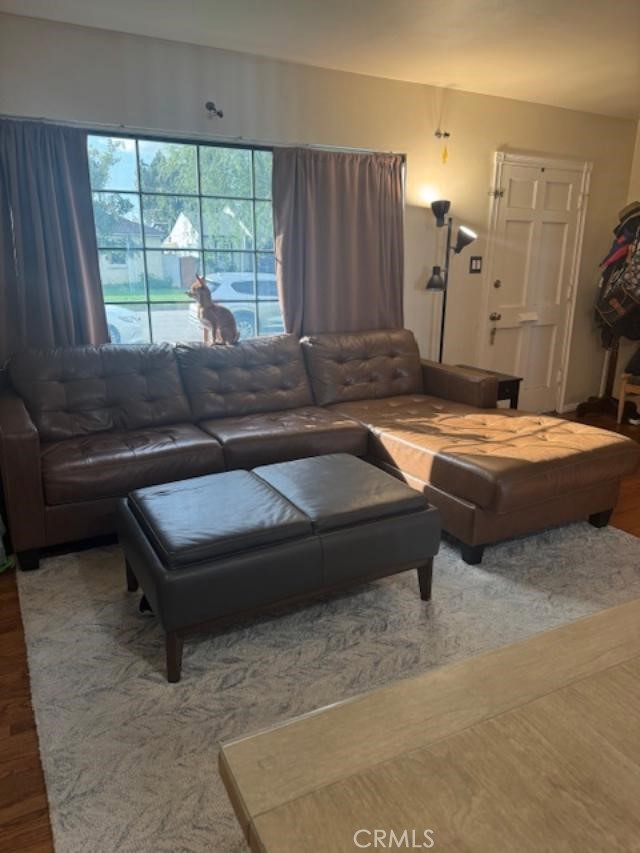 Detail Gallery Image 10 of 11 For 12608 Coldbrook Ave, Downey,  CA 90242 - 3 Beds | 2 Baths