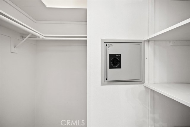 Detail Gallery Image 23 of 42 For 14342 Suffolk, Westminster,  CA 92683 - 4 Beds | 3 Baths