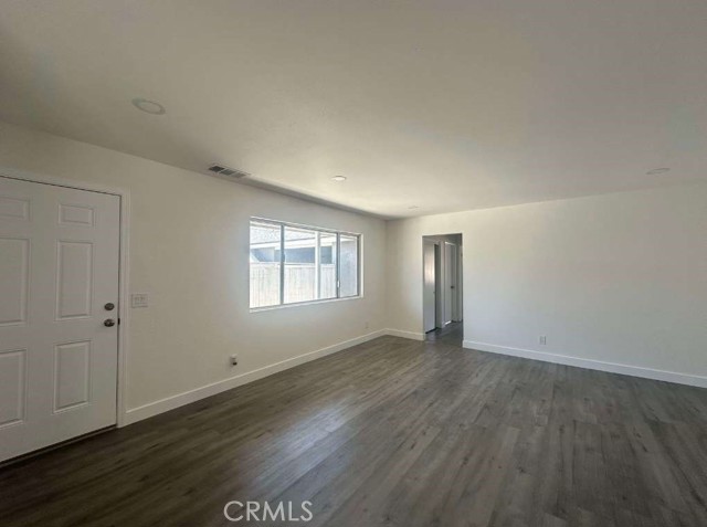 16628 Victor Street, Victorville CA: https://media.crmls.org/medias/99e7182f-255d-470d-b57d-7c118d5429d7.jpg