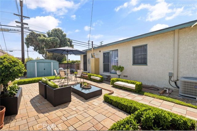 6345 Bigelow Street, Lakewood CA: https://media.crmls.org/medias/99e882d2-6145-4941-912e-cfeb20bfefb1.jpg