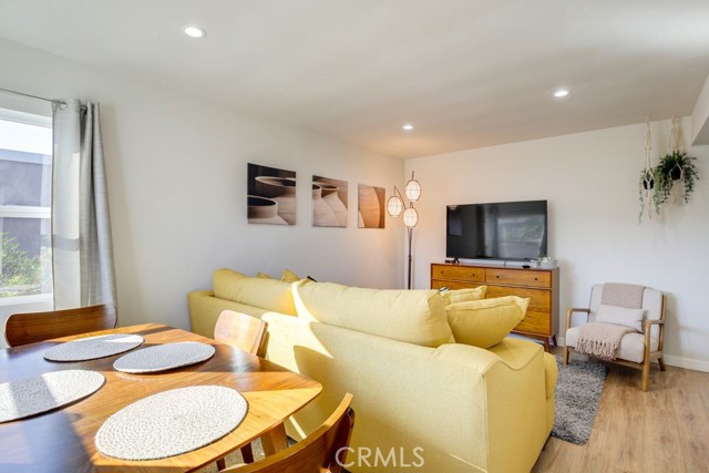 Image 22 of 24 For 3130 30th Street 32