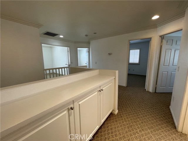 37000 Sabal Avenue, Palmdale CA: https://media.crmls.org/medias/99e97d4d-af5f-4902-a57f-87dc56aee85e.jpg