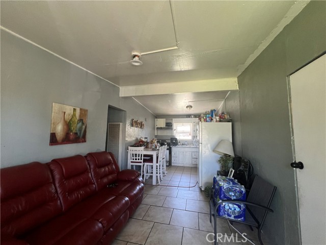 Detail Gallery Image 2 of 8 For 52 E Donna Dr, Merced,  CA 95340 - – Beds | – Baths