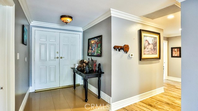 22941 Belquest Drive, Lake Forest CA: https://media.crmls.org/medias/99ea8df3-701c-49ab-8e8f-c7c6d78aceb9.jpg