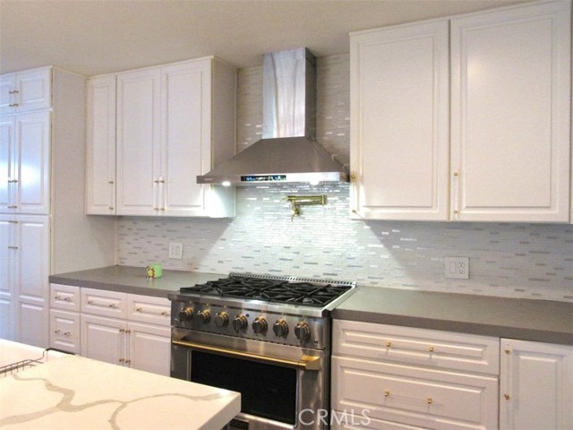 Image 6 of 21 For 43251 San Mateo Way