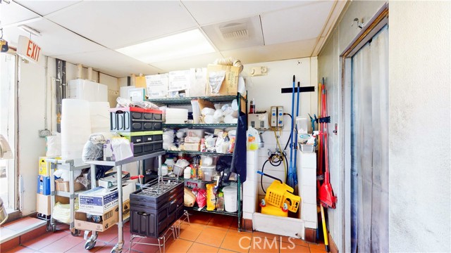 3630 E Slauson Avenue, Maywood CA: https://media.crmls.org/medias/99ecb1ac-87e7-4474-bae9-c8f425f61886.jpg