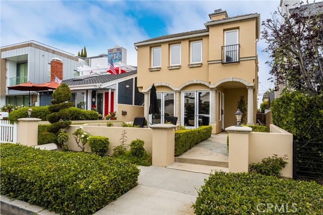 Detail Gallery Image 11 of 47 For 602 Larkspur Ave a,  Corona Del Mar,  CA 92625 - 3 Beds | 2/1 Baths