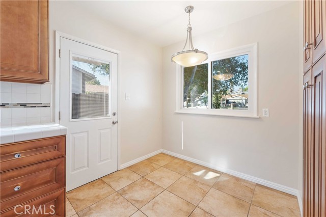 7506 Wystone Avenue photo 8