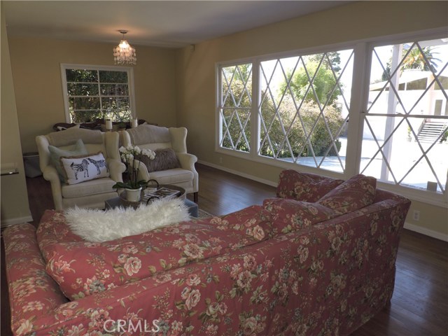 1604 Via Garfias, Palos Verdes Estates, California 90274, 2 Bedrooms Bedrooms, ,Residential,Sold,Via Garfias,SB17240788