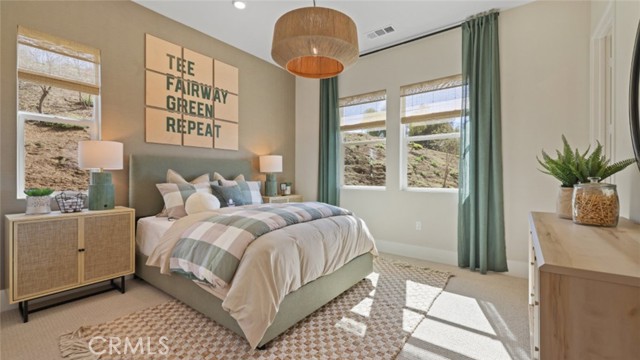 Image 20 of 37 For 21407 Zaca Court