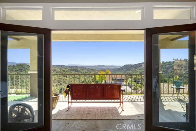Detail Gallery Image 1 of 52 For 19401 Oakie Doakie, Trabuco Canyon,  CA 92679 - 3 Beds | 2 Baths