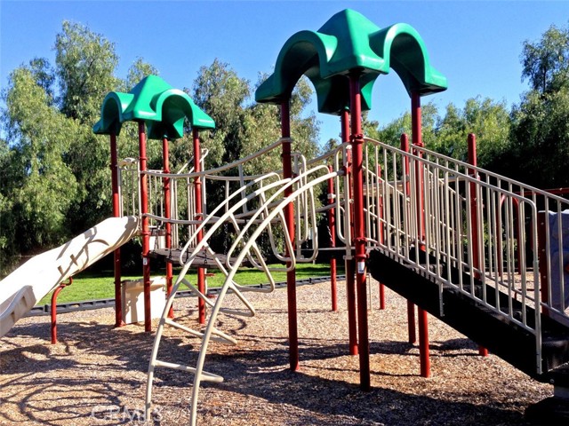 Detail Gallery Image 21 of 26 For 24352 Acaso #7,  Laguna Hills,  CA 92656 - 2 Beds | 2 Baths